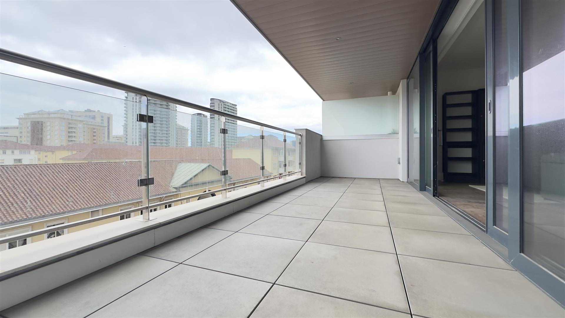 Image of Apartment - 3 Bedrooms - 2 Bathrooms for Sale in Midtown-Gibraltar, Image 6